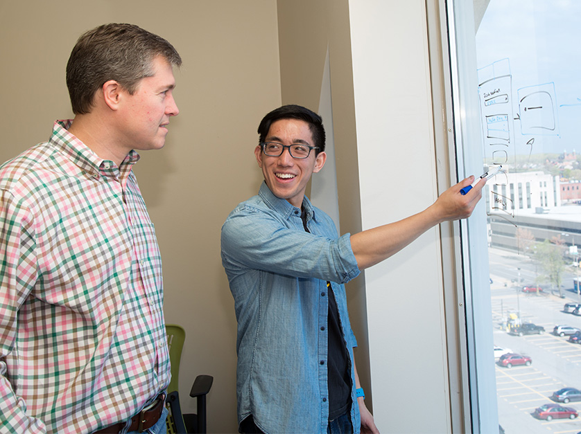 students working on an experiential learning project