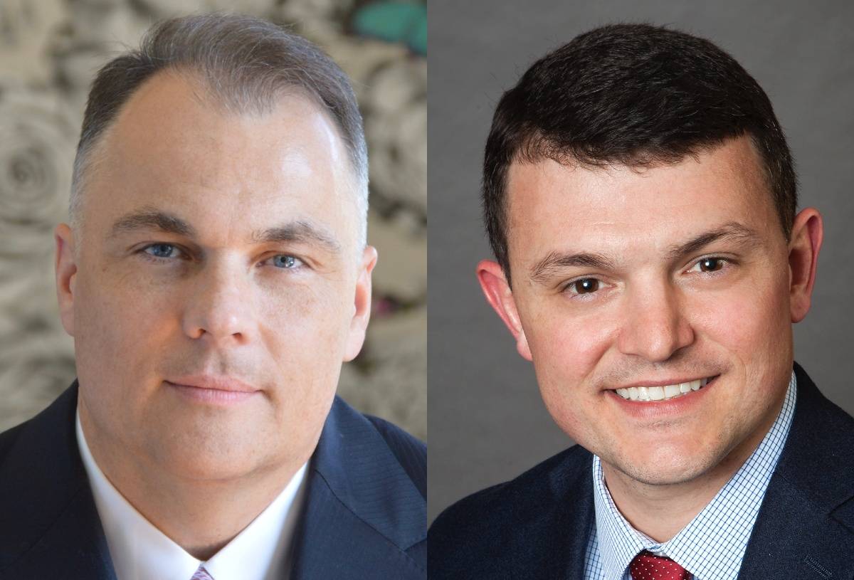 Brian Estes, left, and Bill Purcell, EMBA 2017.