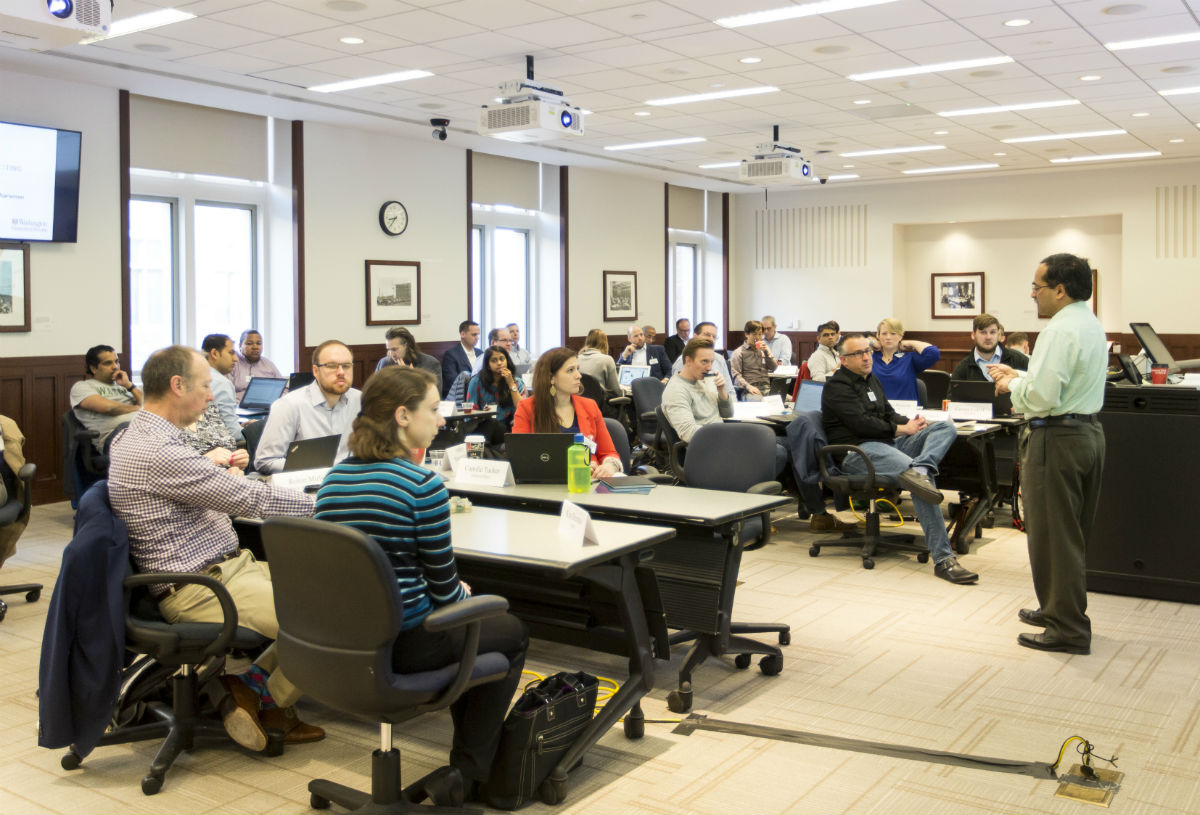 Olin’s Seethu Seetharaman leads the first morning in a two-day workshop focused on “values-based, data-driven decision-making” for board members of the Center for Analytics and Business Insights.