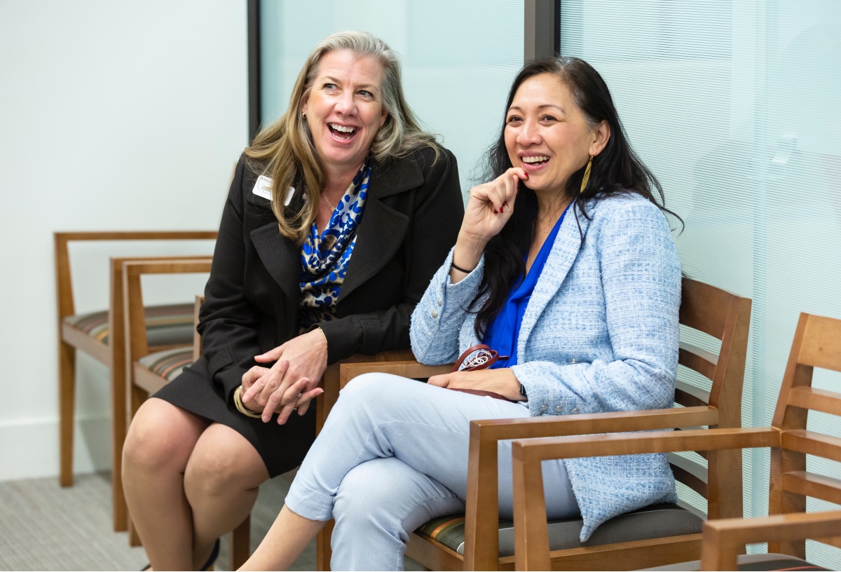 Dorothy Kittner, left, who also serves as interim director of the Olin career center, with Anna Gonzalez, WashU’s vice chancellor for student affairs.