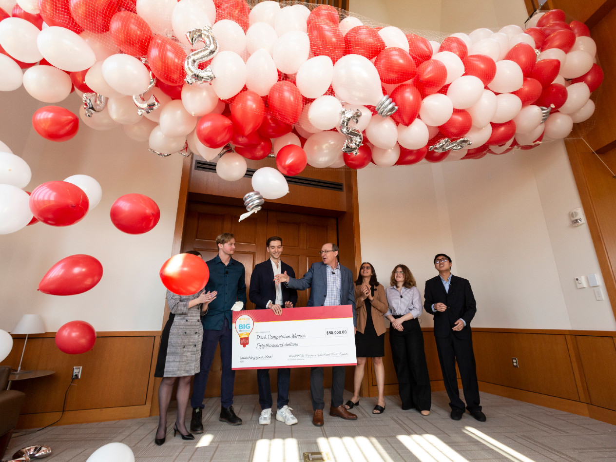 Balloons and students celebrating the Big IdeaBounce