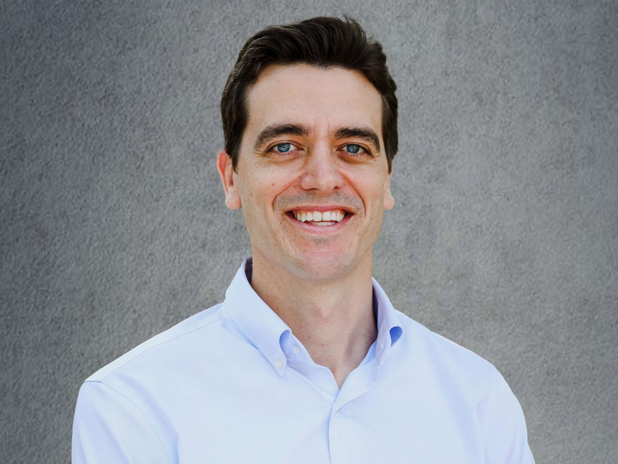 WashU Olin Pushes the Vanguard of AI Training