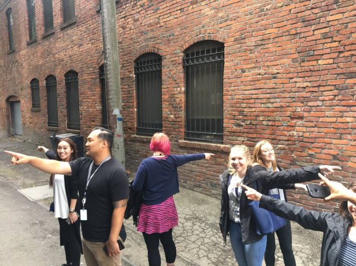 Amazon corporate scavenger hunt with Let’s Roam.